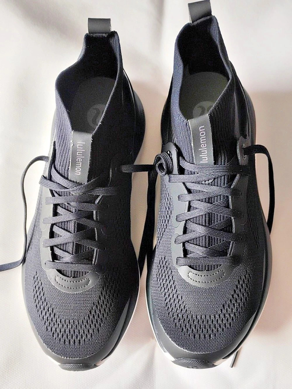lululemon Chargefeel Mid Workout Shoe Black & White Size US 8.5
